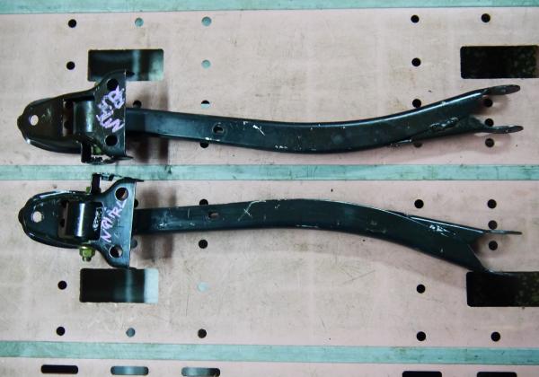 Задні повздовжні важелі forester SG5/SG9/impreza GDA/GDB