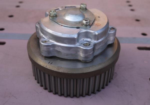 Права впускна щестерня AVCS subaru wrx sti 13320AA000